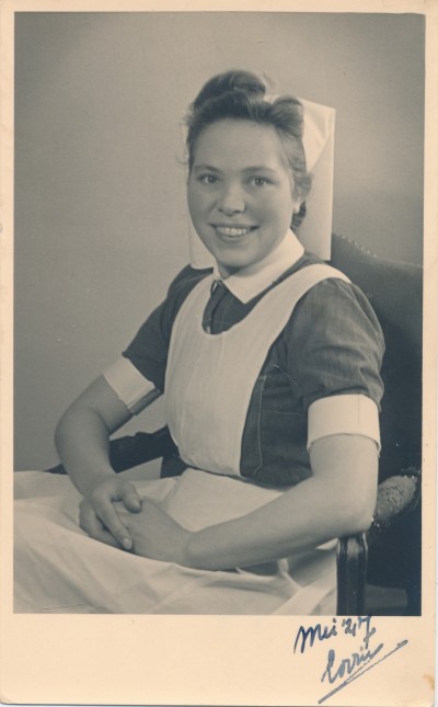 mei 1947 Rode Kruis Ziekenhuis Beverwijk  Aan Boks van Baks